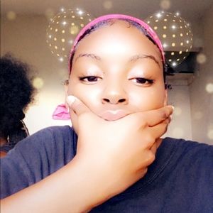 Meet your Posher, Rebecca